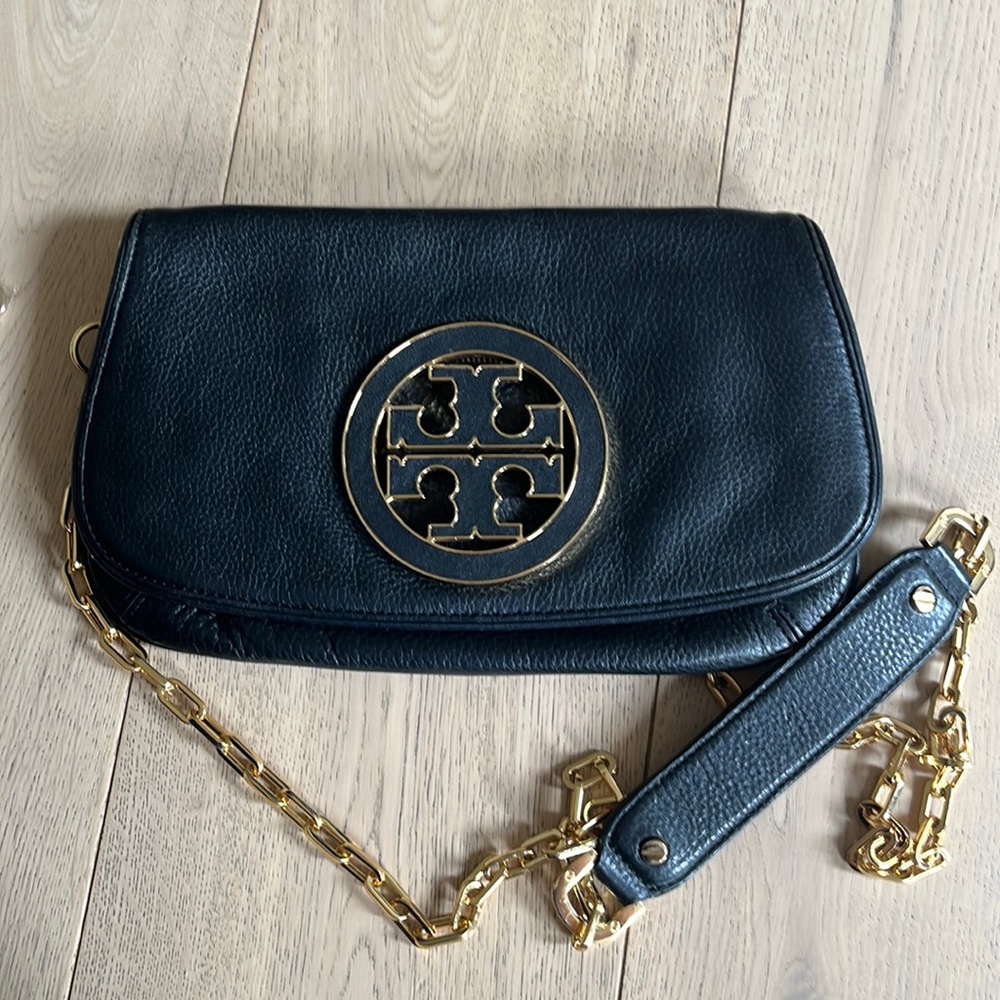 Tory Burch black pebble leather crossbody bag